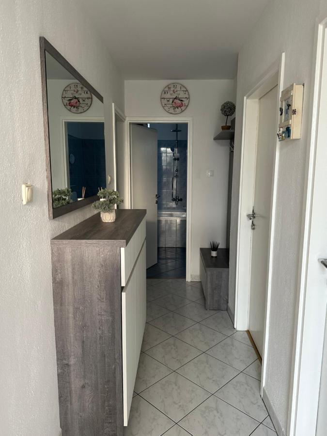 Apartman Antonio Baška Voda Exteriör bild